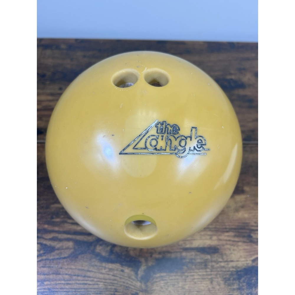 AMF The Angle Yellow Bowling Ball 15 lbs